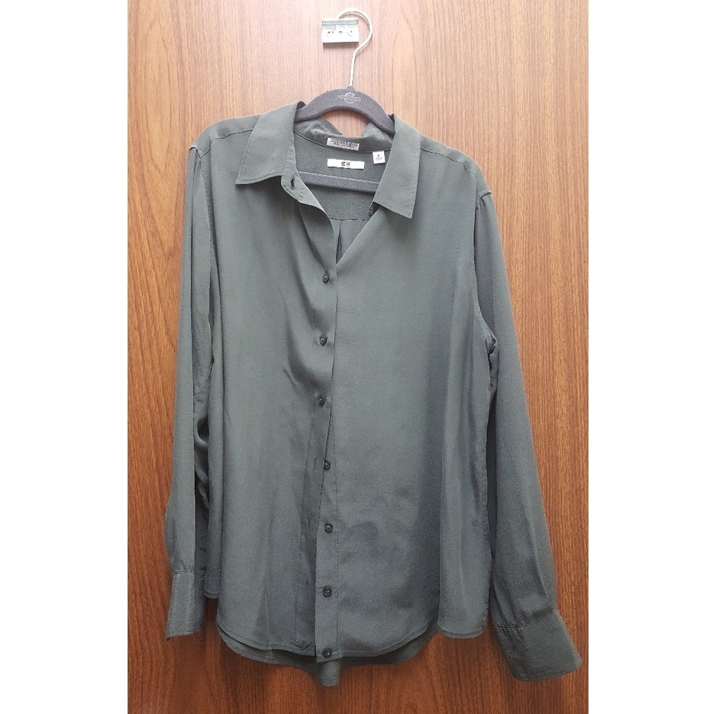 Uniqlo silk blouse
